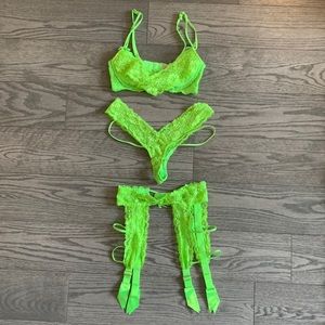 Agent Provocateur 34B lingerie set Green